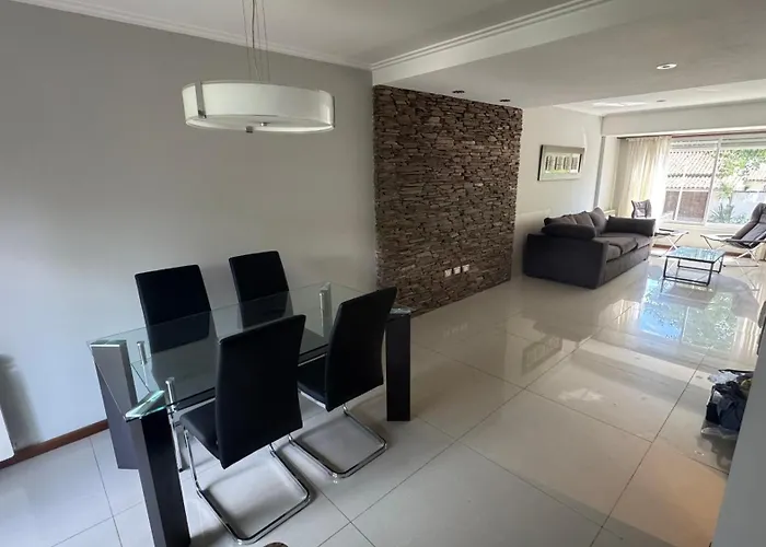 Duplex Barrio Caisamar
